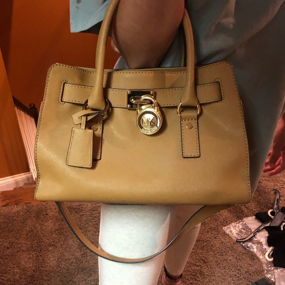 Like new Michael Kors Purse